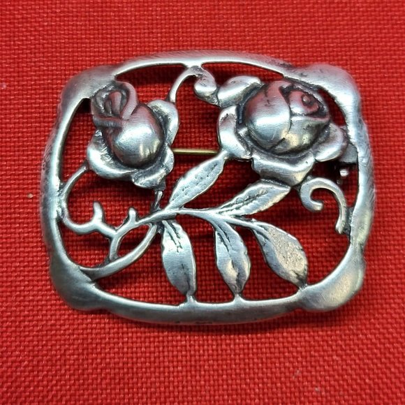 VTG Sterling Silver Rose Brooch Pin Framed Floral